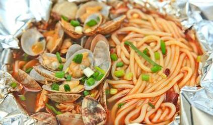 Mr. Huajia Rice Noodles