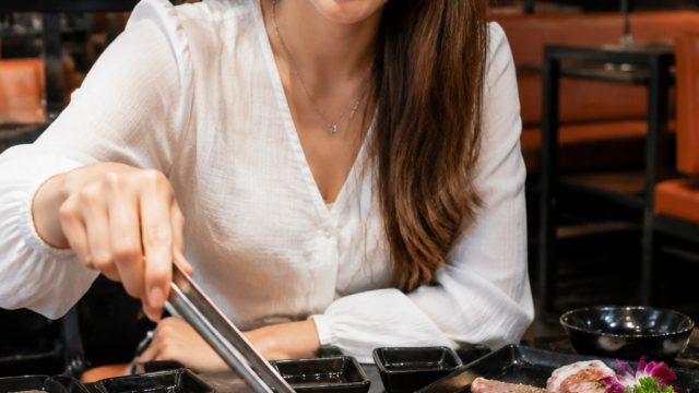 How much is the Wang Seafood BBQ franchise fee?