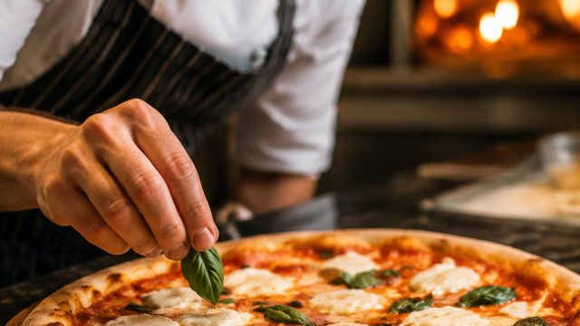 Pizza Perfection: Why a Pizza Franchise is Right for You | dana selot, tempat pinjam uang