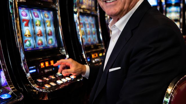 Franchise: Golden Knights owner Bill Foley launching NBA Las Vegas bid - ESPN